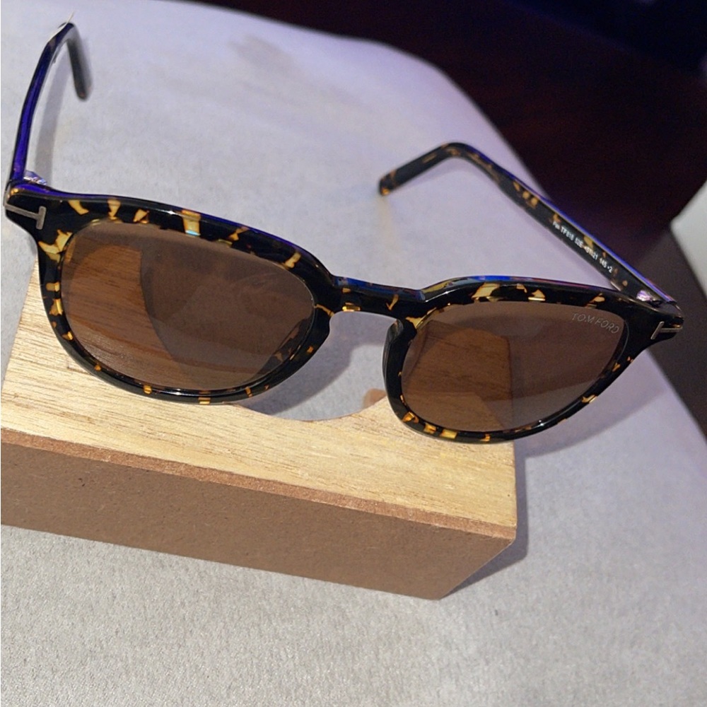 Men Sunglasses Tom Ford FT 0816 Pax 52E Shiny Dark Havana Brown Lenses AUTHENTIC - Picture 5 of 16